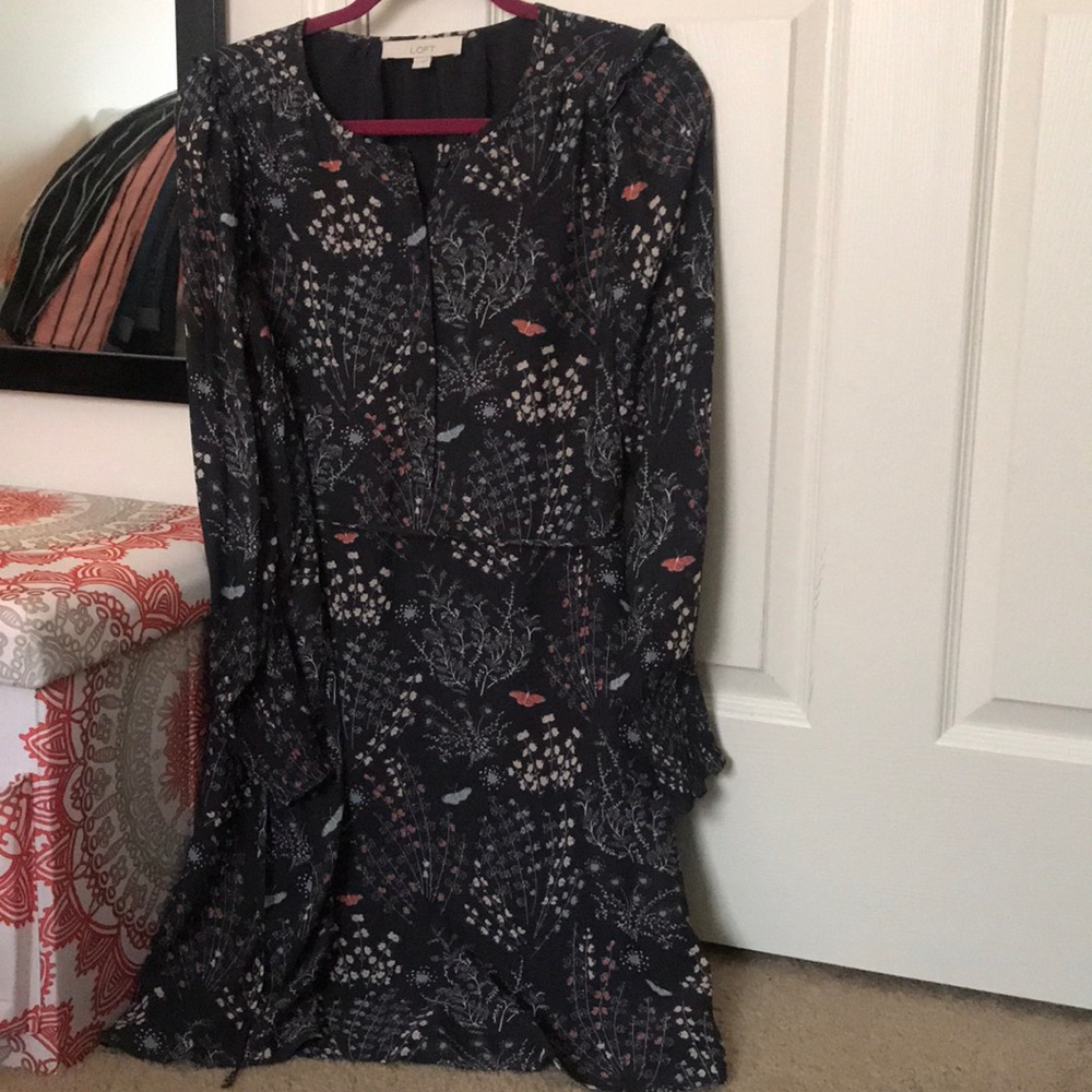 LOFT springtime long sleeve dress